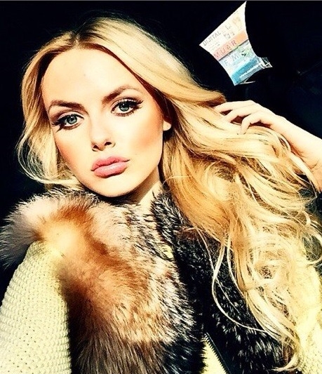 👄💋 Здесь, в Москве, я предлагаю широкий спектр услуг, чтобы удовлетворить все твои потребности и желания. 💫✨ У меня есть множество фото, чтобы ты мог предварительно оценить мою красоту и изящество. 💃📸 Мои клиенты отмечают мою незабываемую энергию, профессионализм и индивидуальный подход. 🌟💯 Открытая к экспериментам, я готова познакомиться с тобой и создать незабываемые моменты, которые оставят след в твоей памяти. 😍💫 Если ты ищешь незабываемые встречи с интимной компаньонкой, не стесняйся обращаться ко мне! Живу в Москве, готова воплотить в жизнь все твои фантазии! 💕🔥💋 Маша